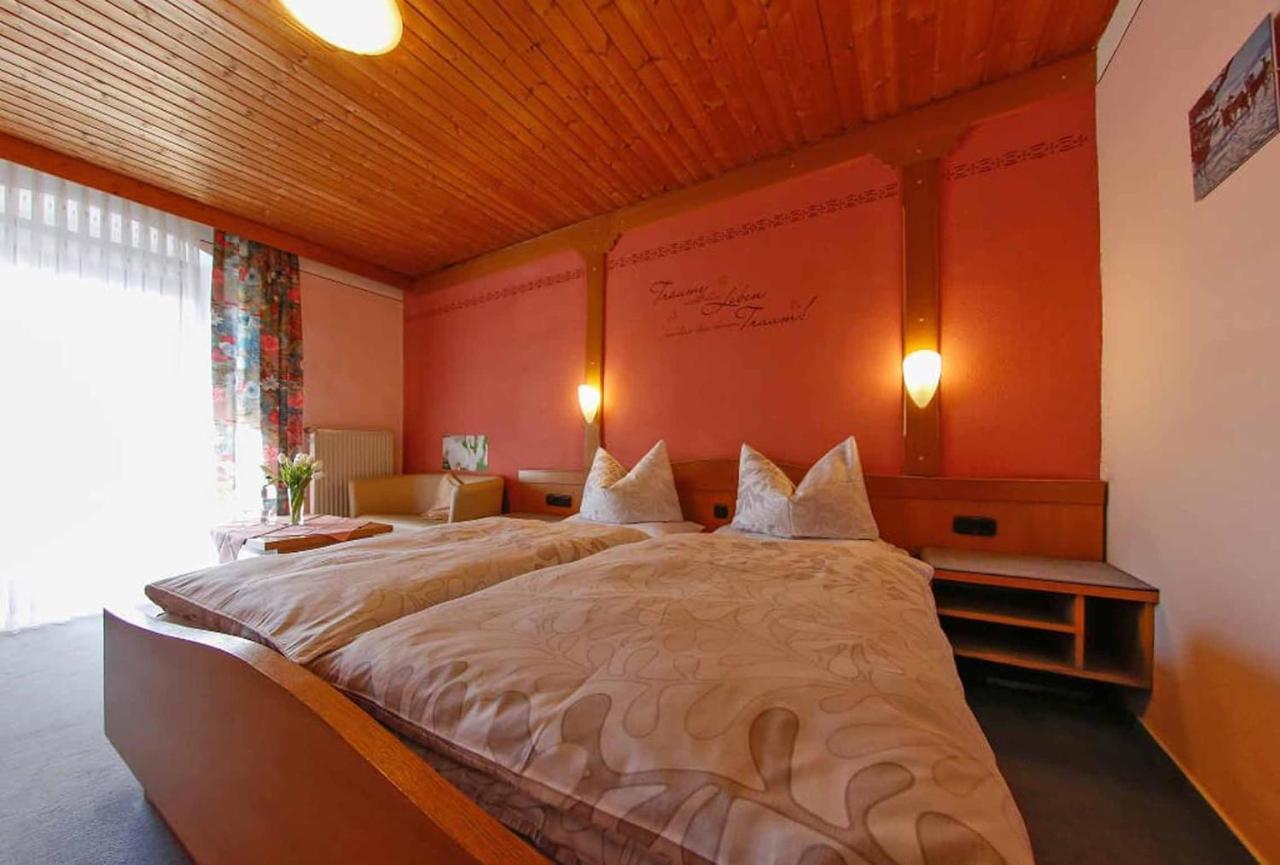 Gasthof-Metzgerei-Pension Schierlitz Римбах Экстерьер фото