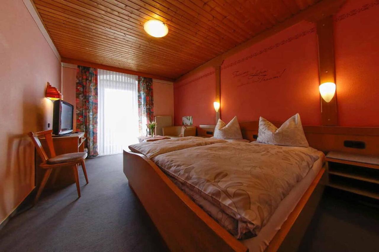 Gasthof-Metzgerei-Pension Schierlitz Римбах Экстерьер фото